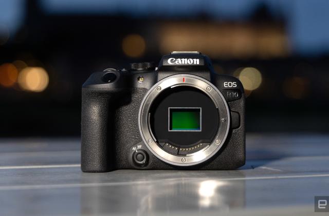 Canon R10 review: 4K and fast shooting speeds for less than $1,000