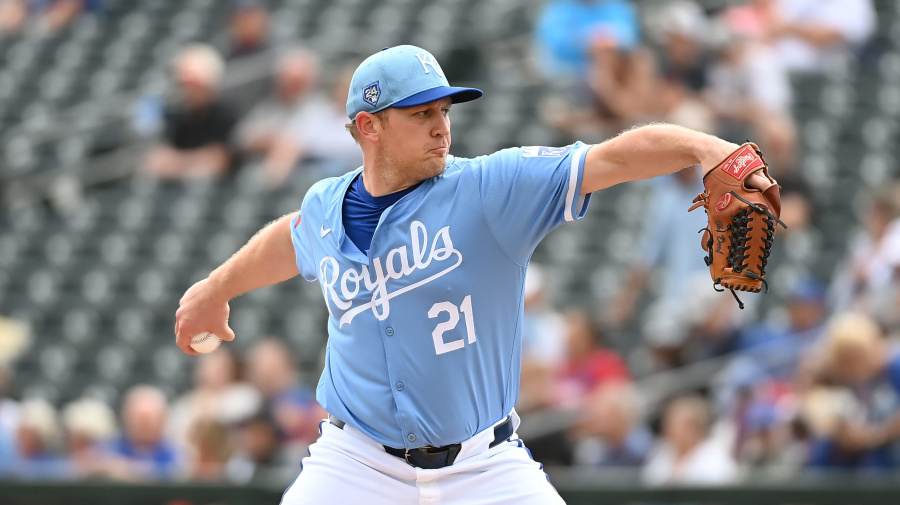 Yahoo Sports - The Royals' reliever was diagnosed with melanoma during spring