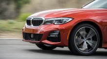 View Photos of the 2019 BMW 330i xDrive