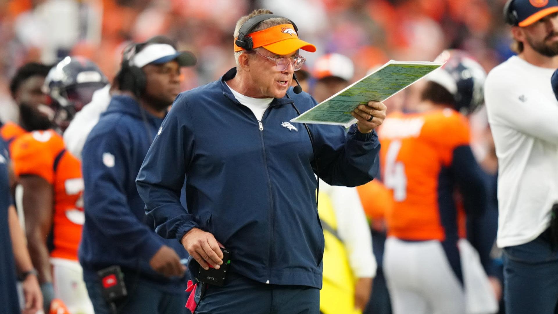 Broncos' coach Payton settles in as rookies go through paces