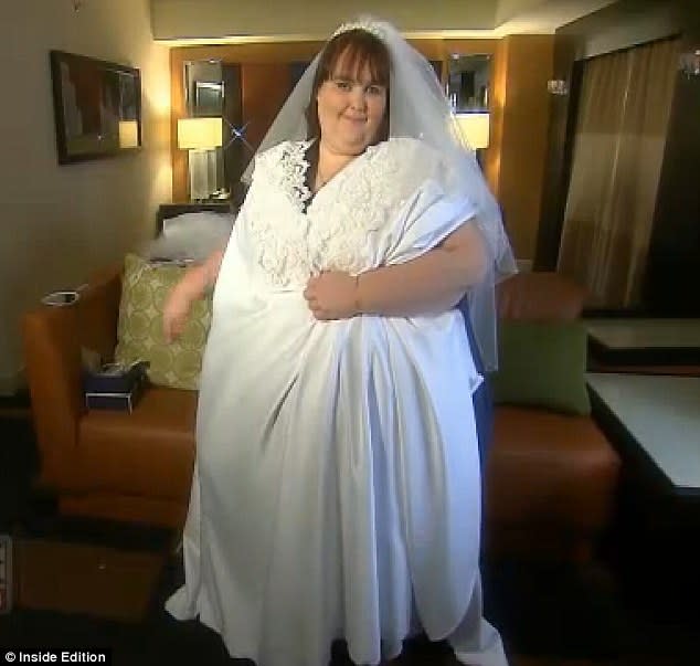 here-comes-the-bride-in-the-world-s-biggest-wedding-dress