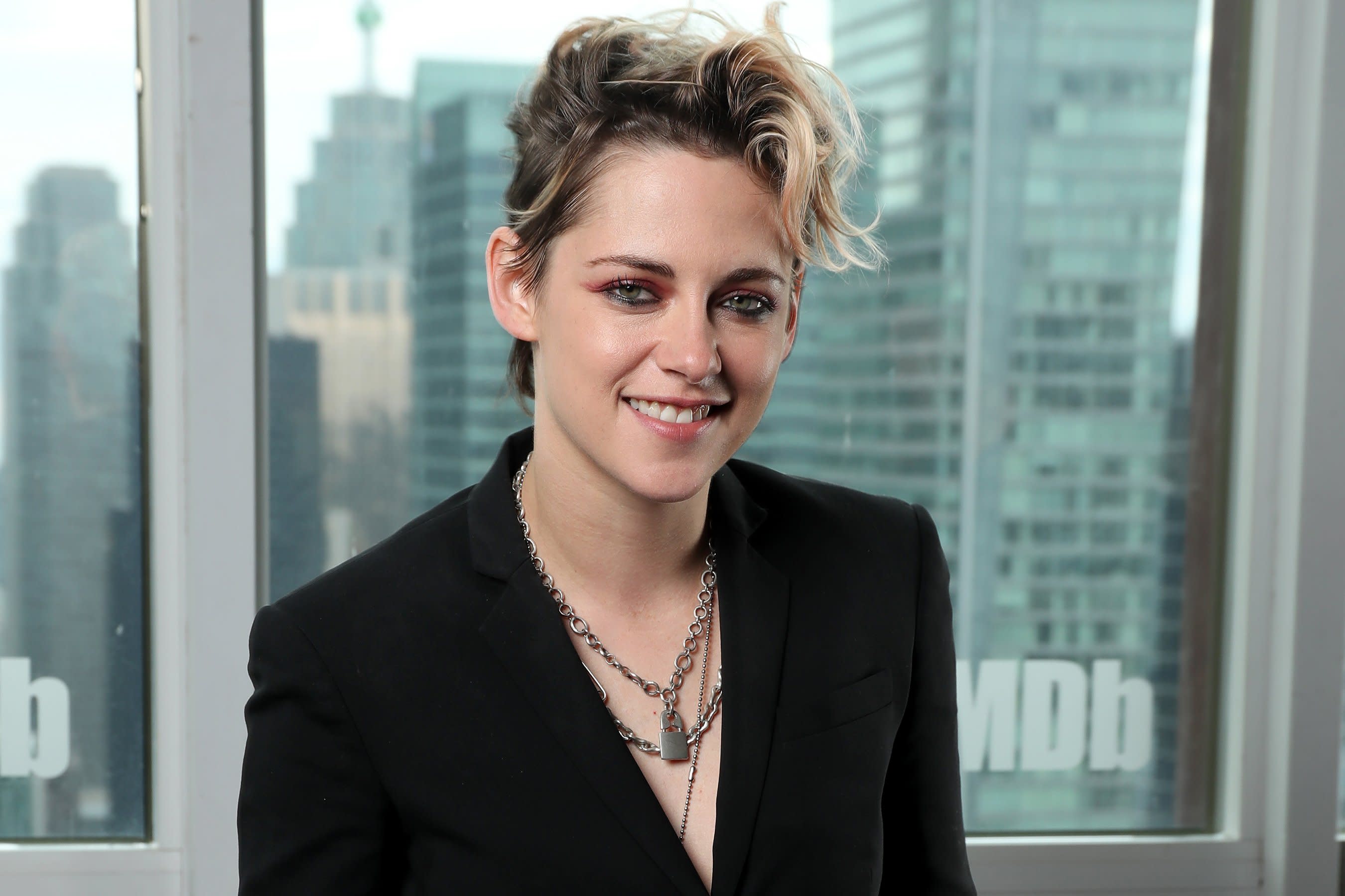 Kristen Stewart Wants To Play A Gay Superhero So Marvel Call Her Immediately