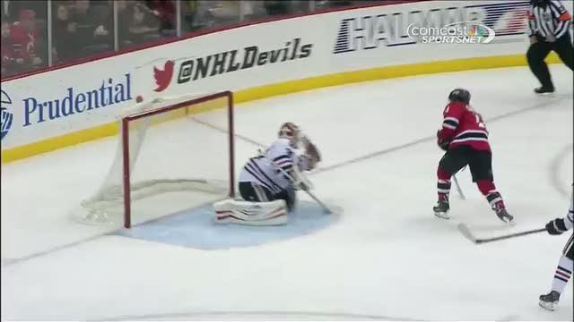 Antti Raanta stops breakaway with the glove