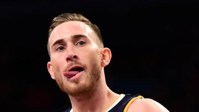 Gordon Hayward's ex-teammate thinks there's less pressure on him in Boston