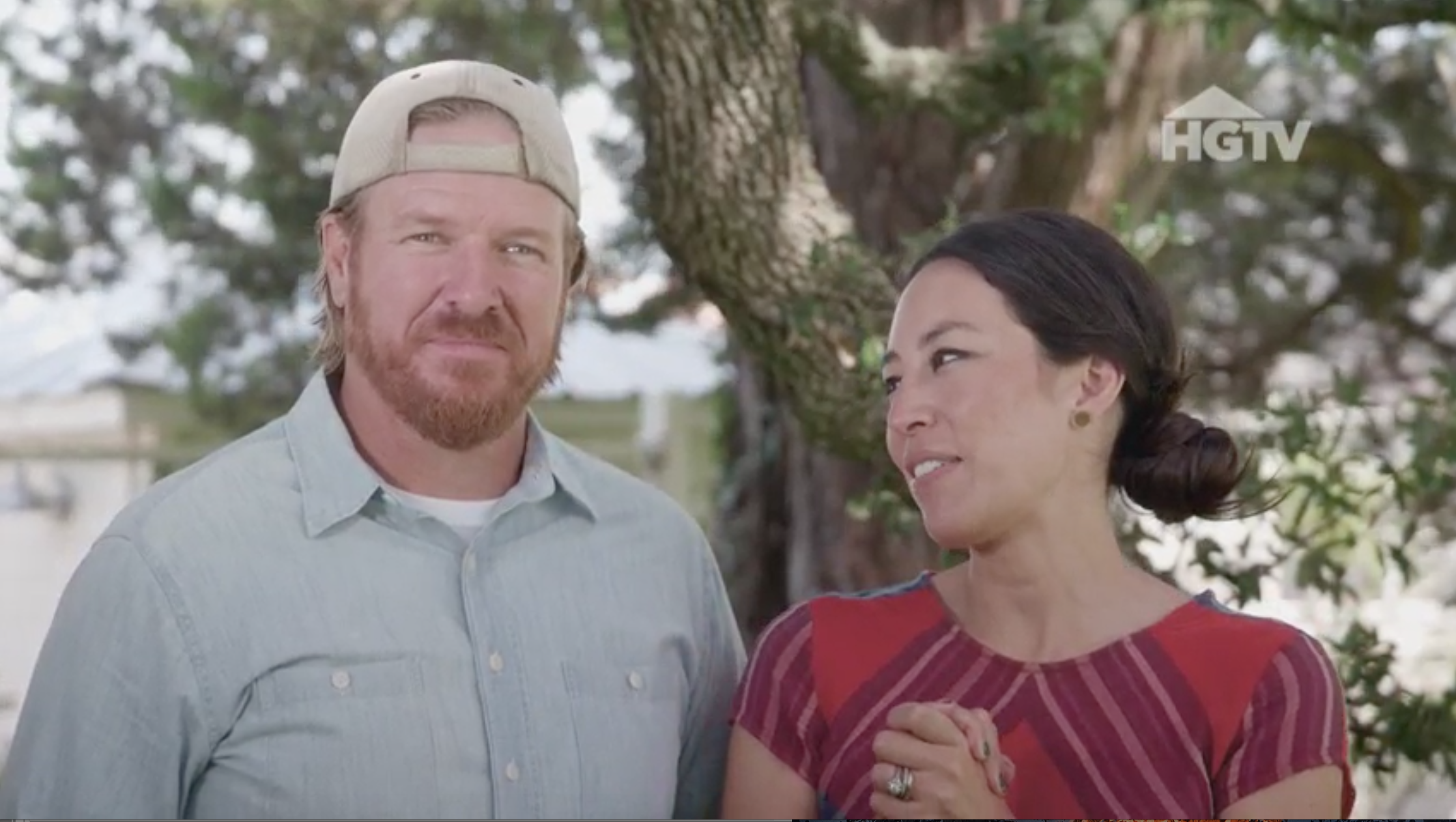 Heres How Chip And Joanna Gaines Get Ready For Reveal Day On Fixer Upper 