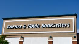 Barnes Noble Sells To Hedge Fund Elliott For 475 8 Million