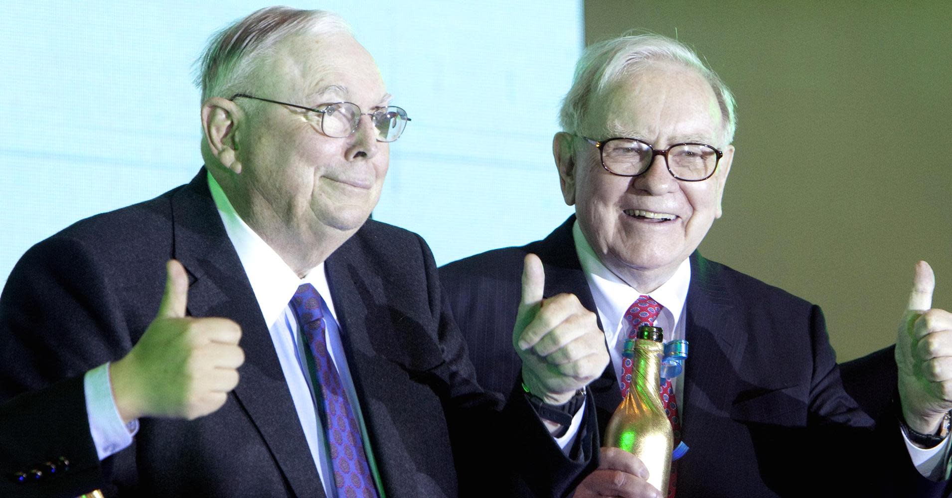 How Berkshire Hathaway's annual meeting can quickly go from 'PG to R'