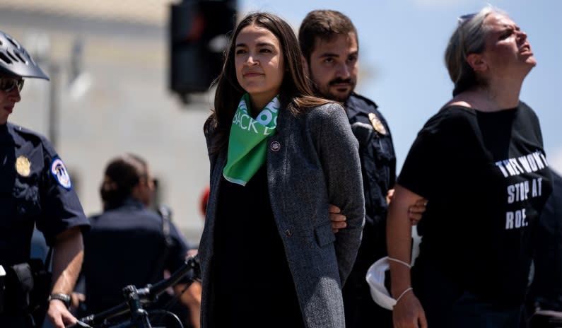 Media Promote AOC, Omar Fake Handcuff Stunt