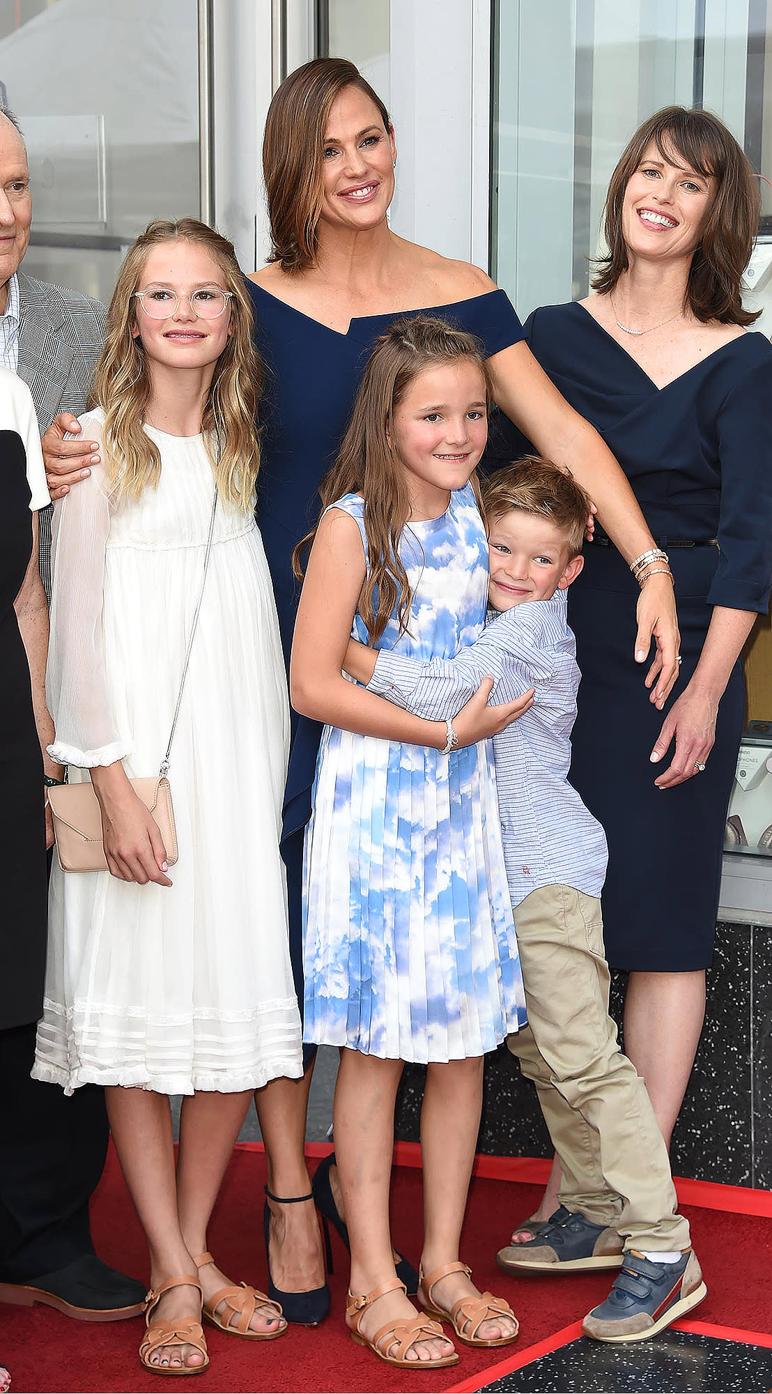 A Family Affair! Jennifer Garner Attends Walk of Fame Ceremony