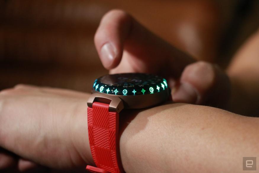 Tambour Horizon Light Up Connected Watch - Connected Watches