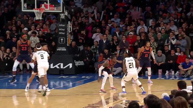 Grayson Allen with a 3-pointer vs the New York Knicks