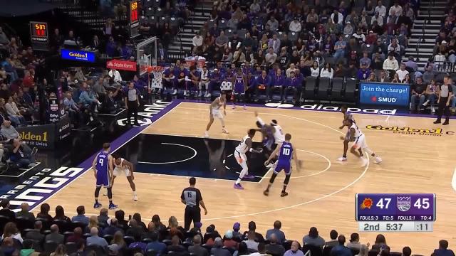 Terence Davis with a dunk vs the Phoenix Suns