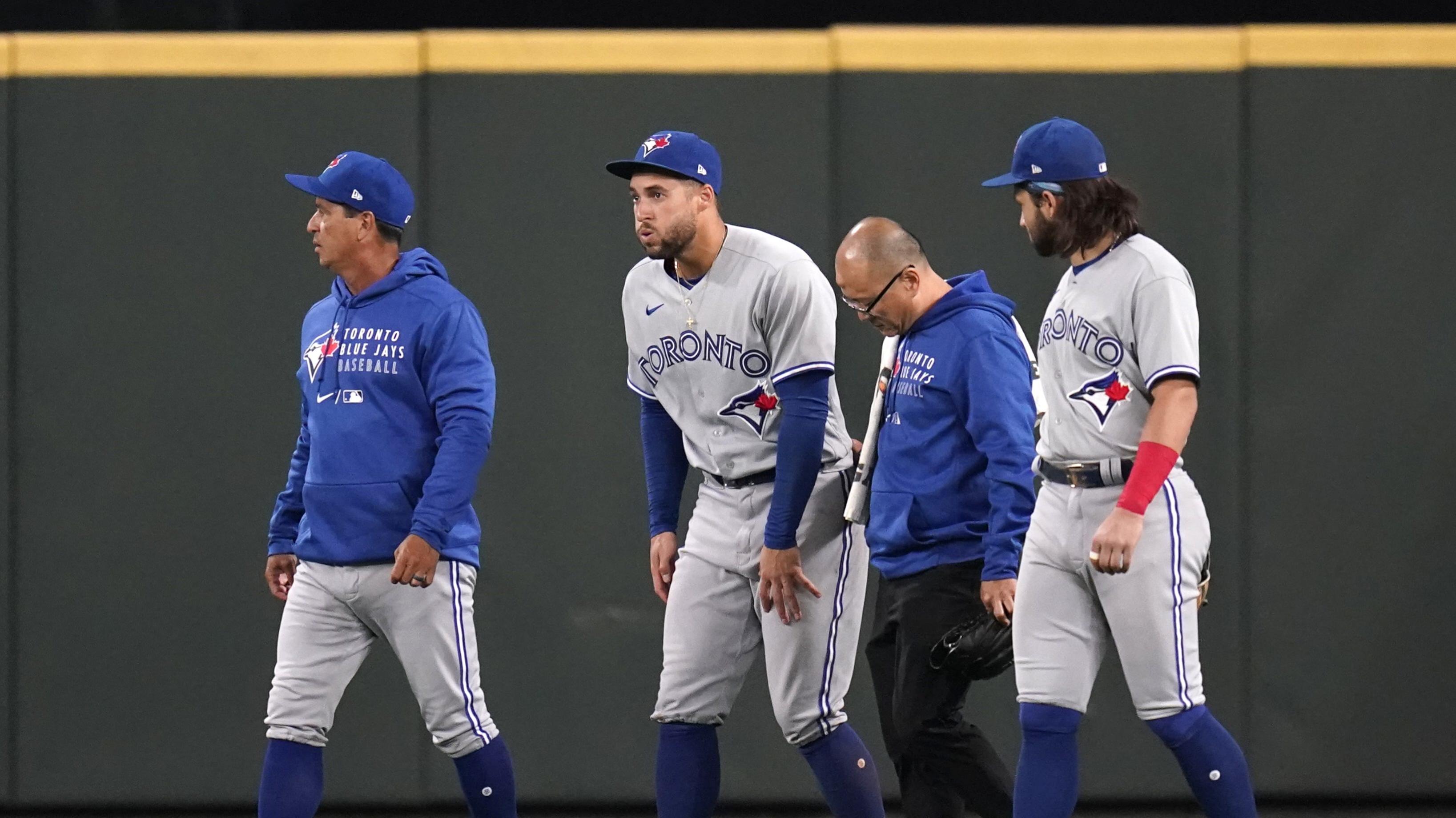 Blue Jays manager defends decision to not pinch run for Kirk