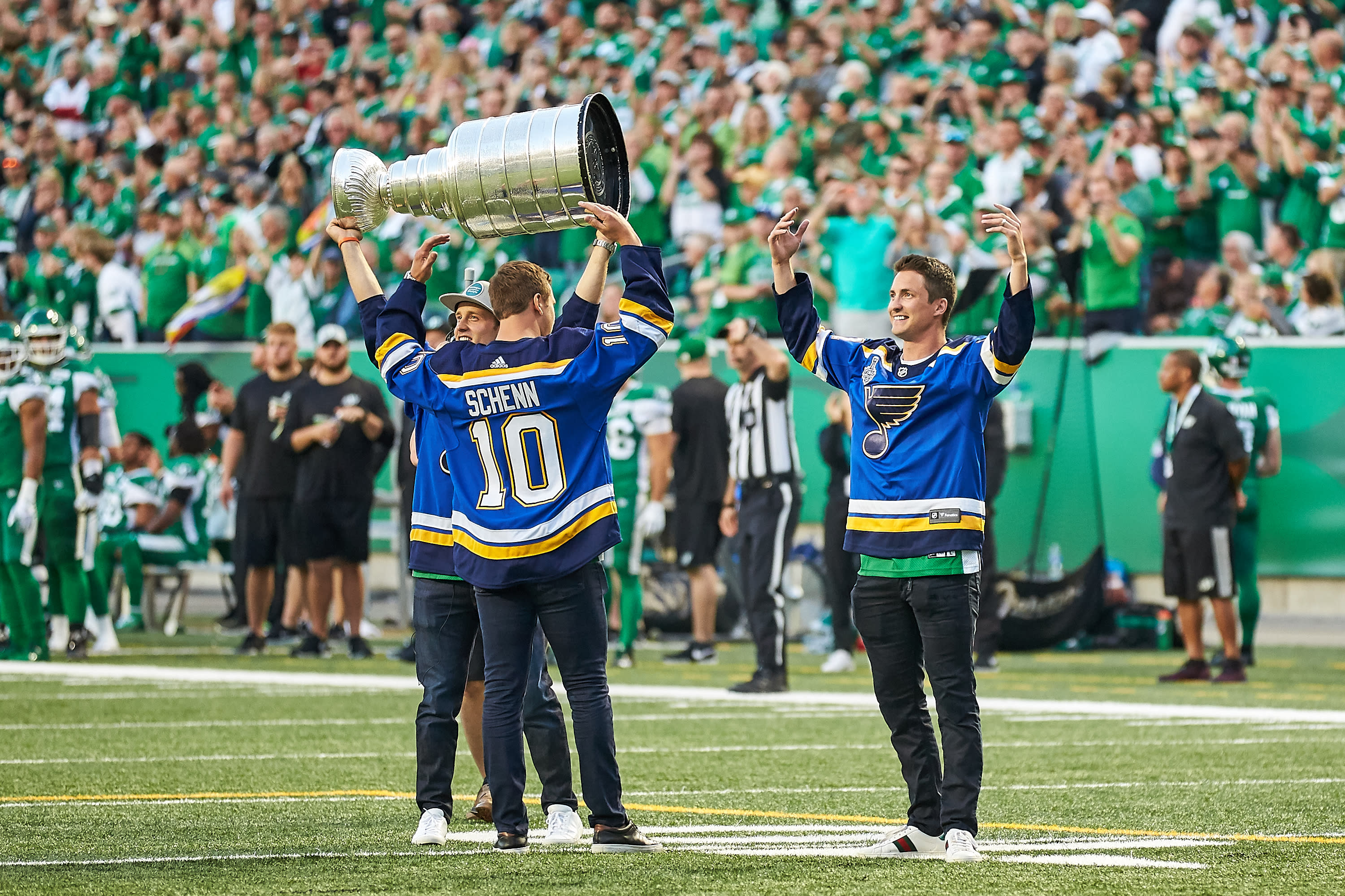 Sabres unveil 50th anniversary Golden Jersey