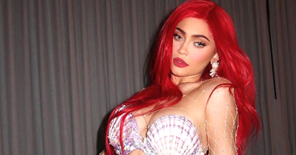 The Little Mermaid Grew Up See Kylie Jenners Sexy Take On Ariel