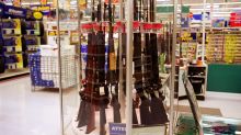 Walmart decide no exhibir imágenes de videojuegos violentos en sus tiendas, pero seguirá vendiendo armas