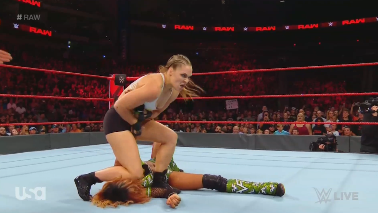 Porn Ronday Rosey Wwe - Ronda Rousey fights in first official match on 'Raw'