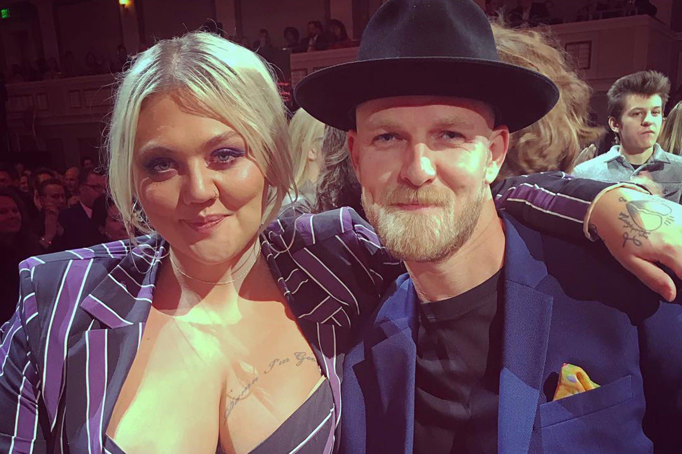 Elle King Reveals She S Engaged To Her Boyfriend Of 15 Months As