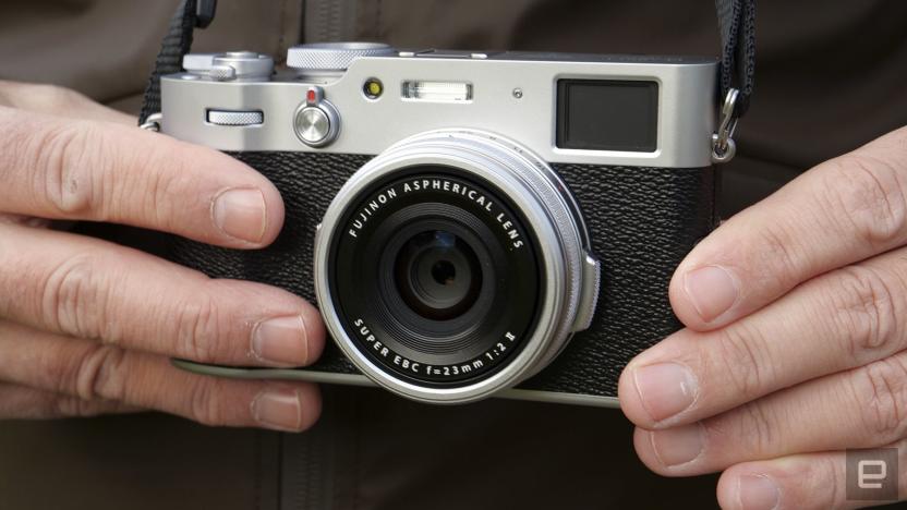 Fujifilm X100V