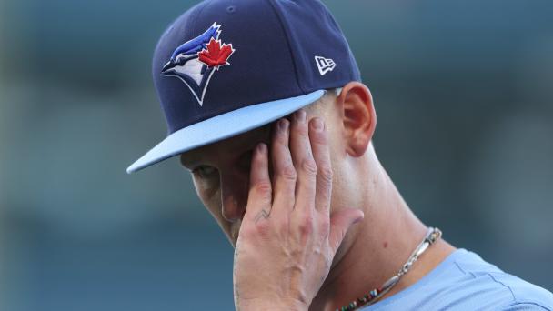 Blue Jays' Bowden Francis loses 2nd no-hit bid in 3 weeks