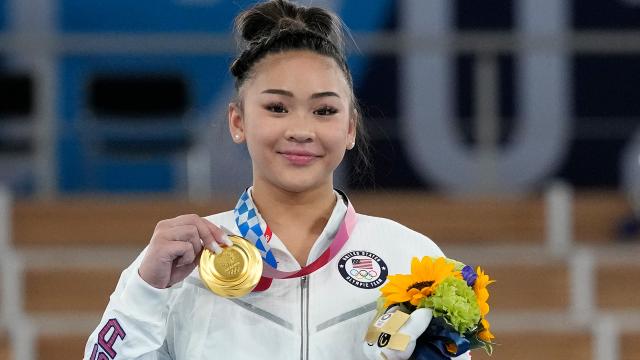 Suni Lee’s gold medal means the world to the Hmong community