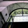 Borsa, vendite su UniCredit e tira il fiato Generali