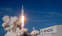 SpaceX Falcon Heavy demo mission launch