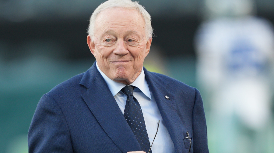 Getty Images - PHILADELPHIA, PA - NOVEMBER 05: Dallas Cowboys owner Jerry Jones looks on during the game between the Dallas Cowboys and the Philadelphia Eagles on November 5, 2023 at Lincoln Financial Field. (Photo by Andy Lewis/Icon Sportswire via Getty Images)