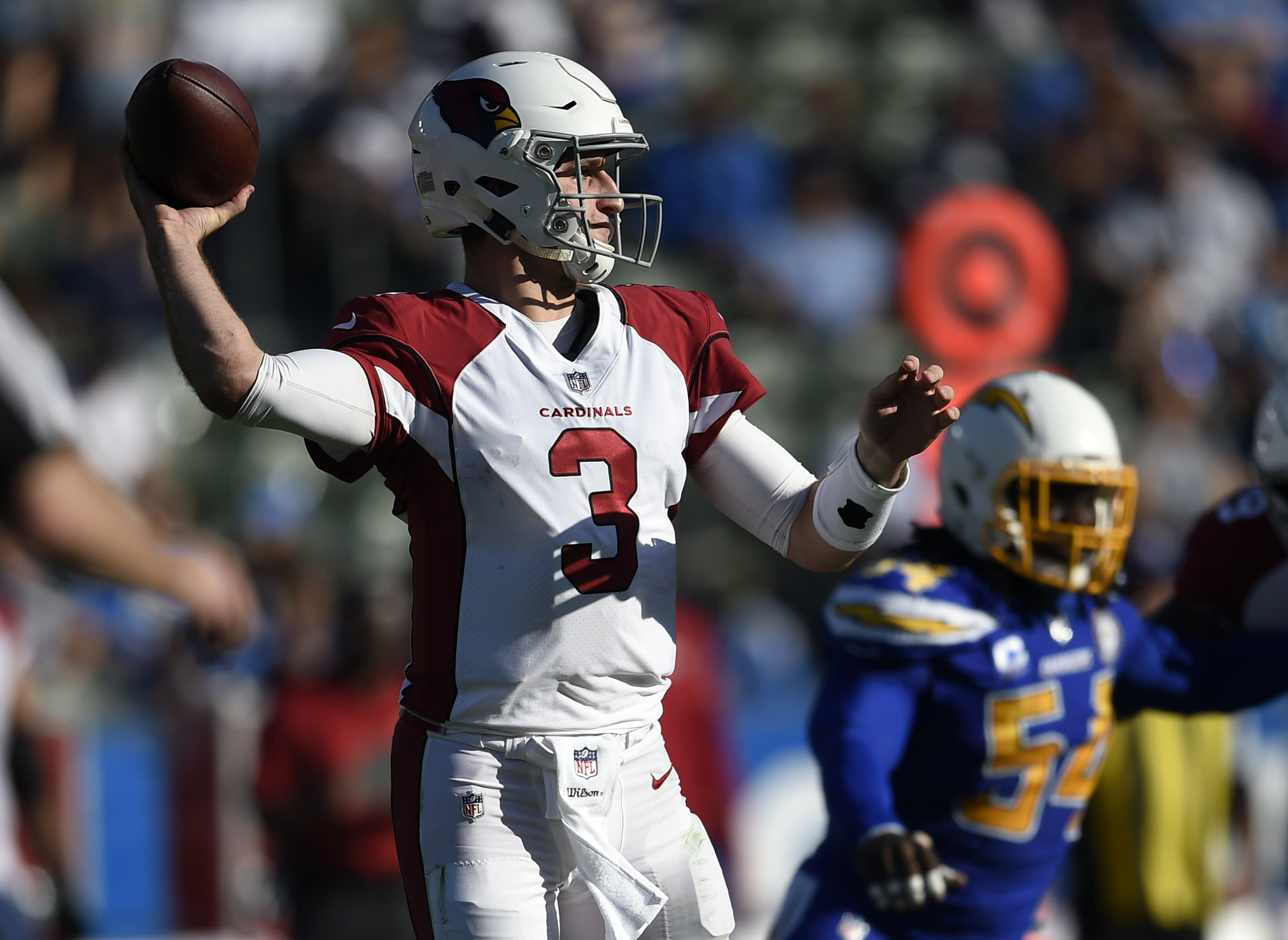 Nfl Talks To Officials After Josh Rosen Hit By Penalty Flag