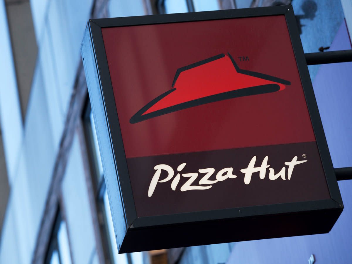 Pizza Hut to Close Hundreds of Dine-in Restaurants to Focus on Carryout