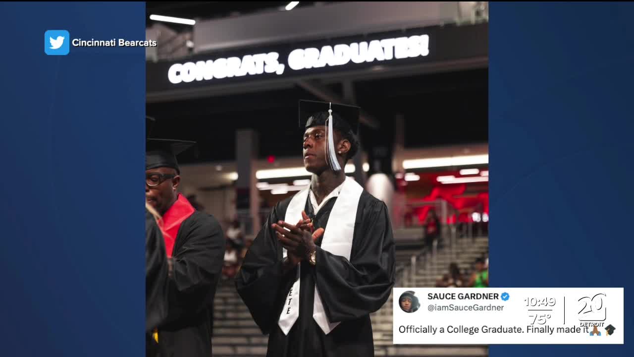 Jets' Gardner fulfills a promise, graduates from college