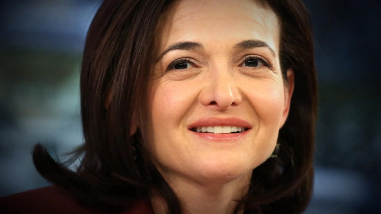 Sheryl Sandberg Reflects On Loss Of Husband Sets New Years Resolution In Facebook Post 2120