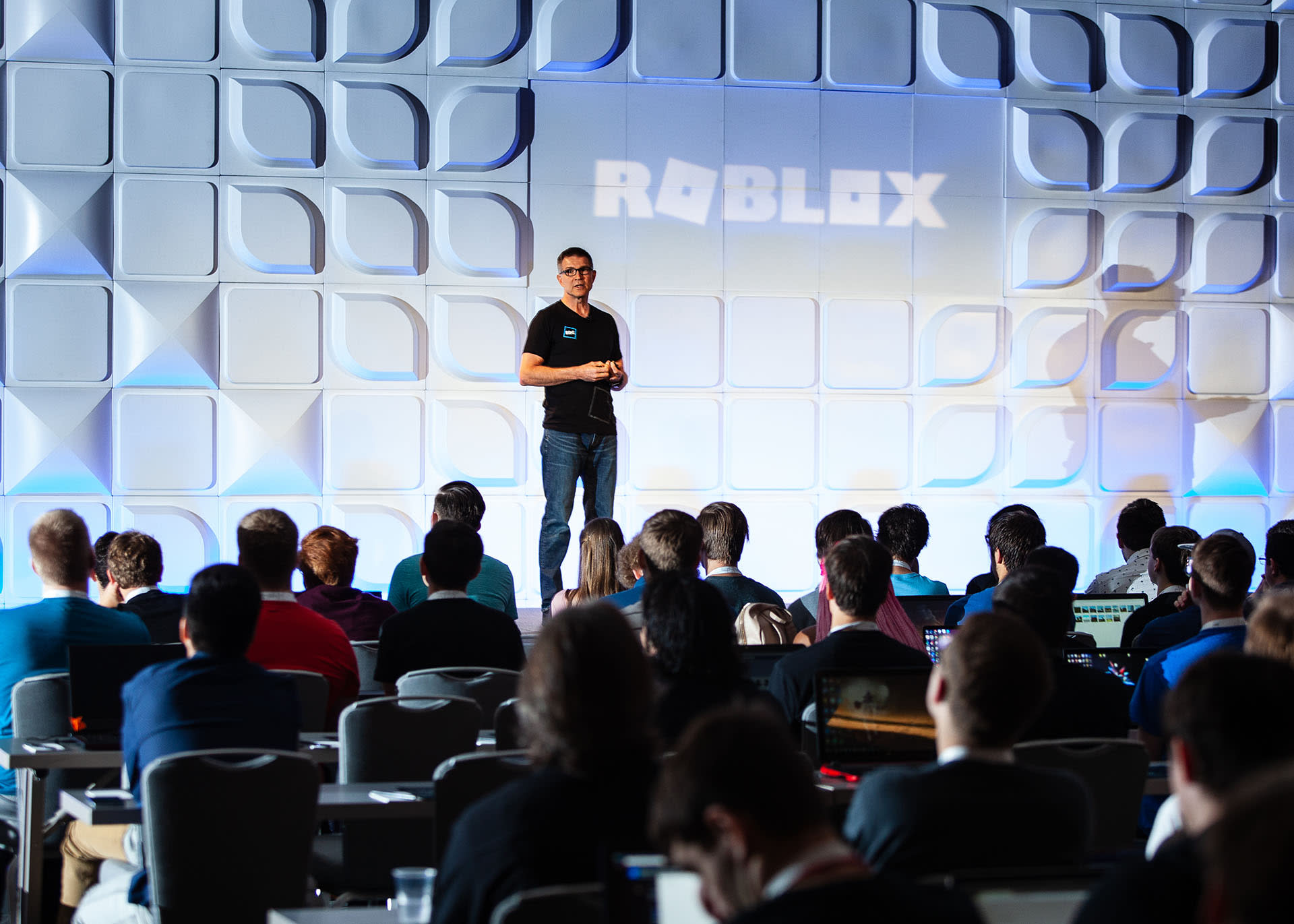 Roblox Hits 100 Million Monthly Active Users - api centre roblox