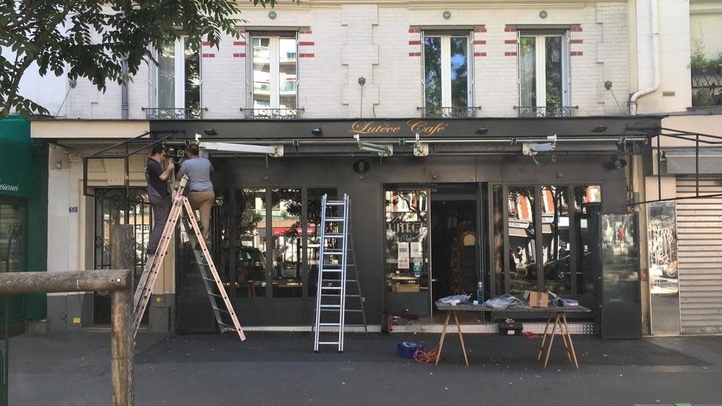 Paris allows restaurants  to use public space for post  