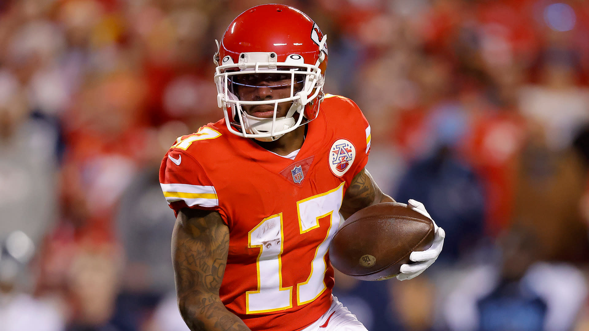Top 12 Waiver-Wire Pickups for Week 13 of Fantasy Football