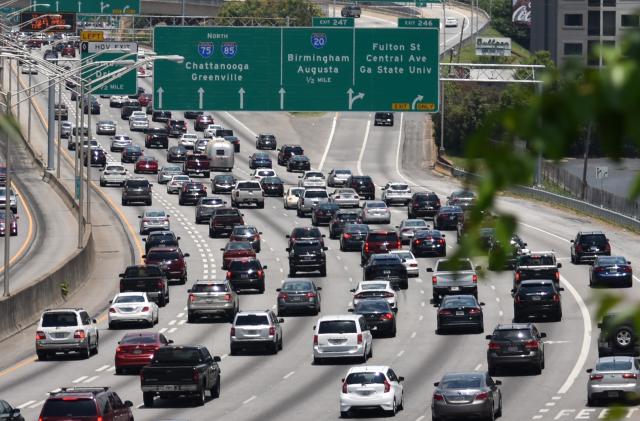 Atlanta interstate traffic headed North toward Downtown