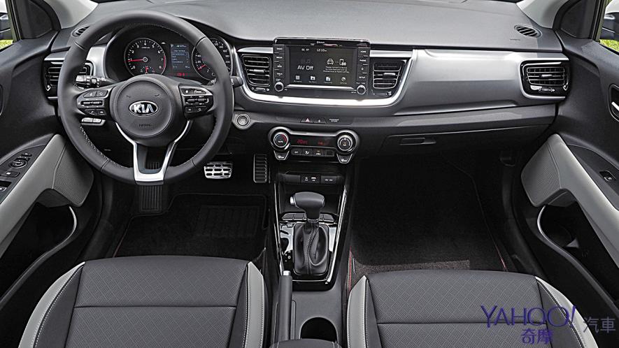 小車與休旅間靈活跨界！2019 KIA Stonic 1.0驚豔版山區試駕！ - 6