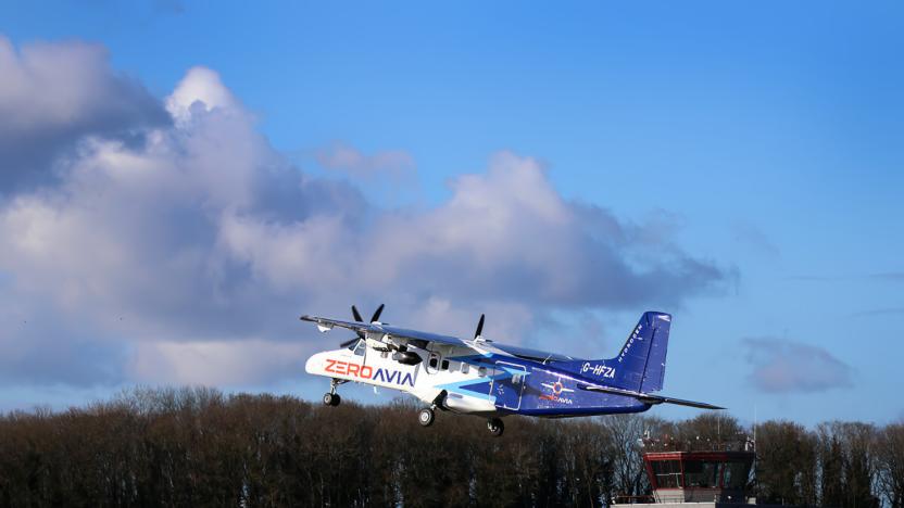 A ZeroAvia plane with a hydrogen-electric engine, taking off from a UK R&D facility today