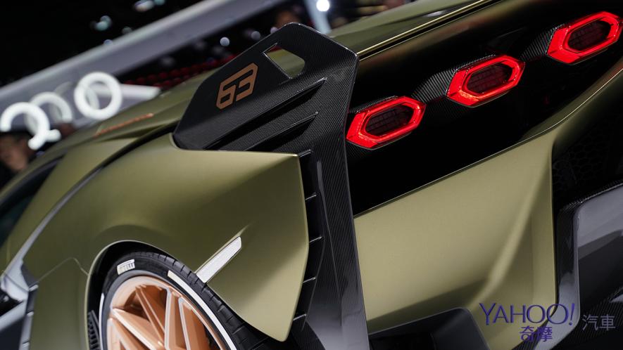 【2019法蘭克福車展】限量63部的終極一閃！Lamborghini Sián榮登油電王者之座 - 8