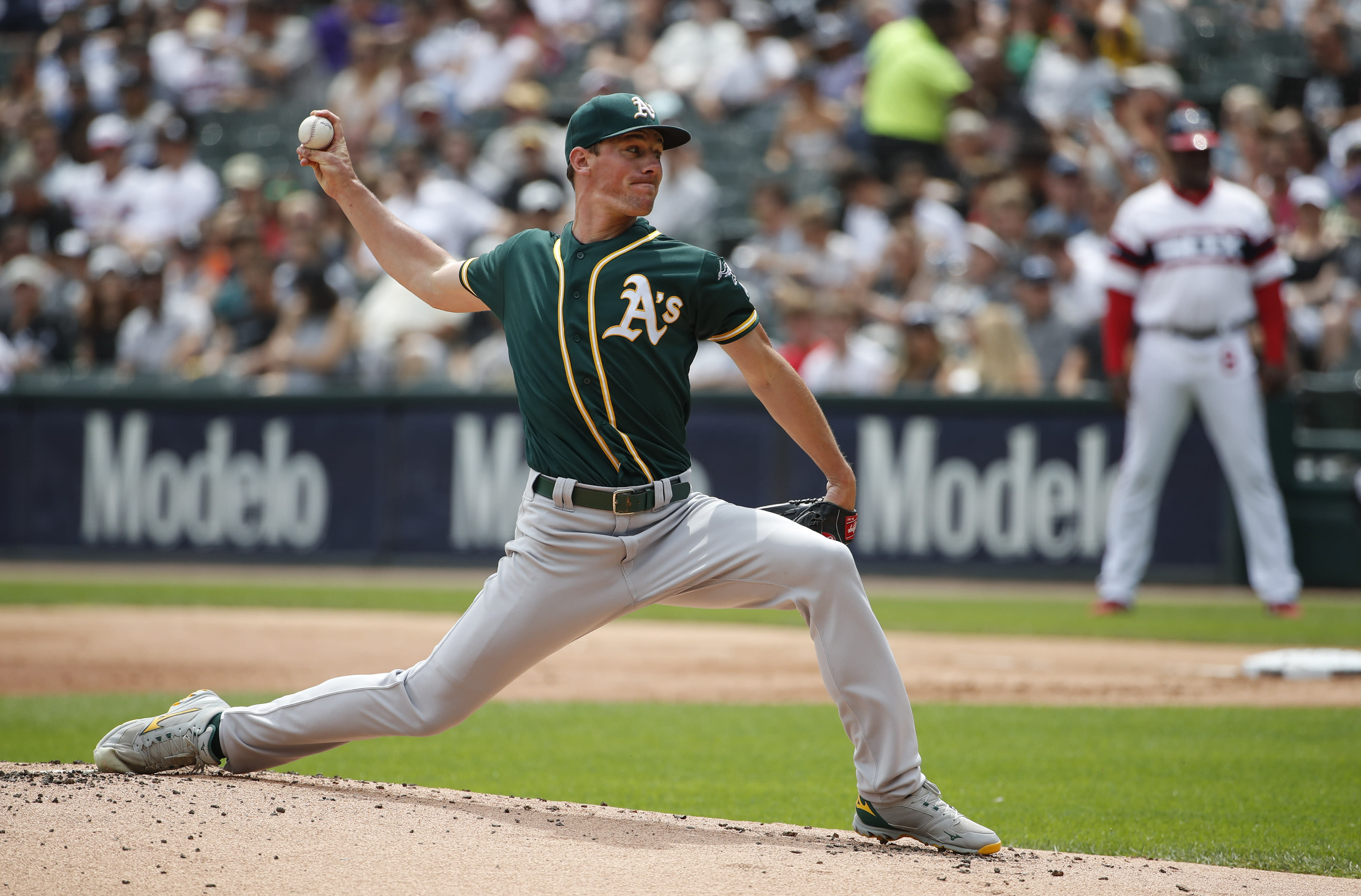 Bassitt throws 7 innings as Athletics beat White Sox 20