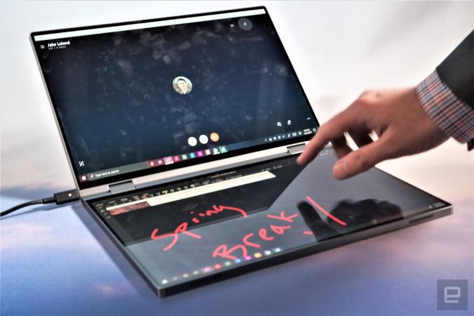 Dell Made An Intriguing Pair Of Dual Screen And Foldable Tablet Concept Pcs Engadget 0320