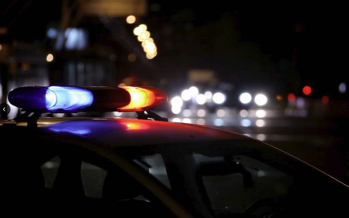 Un officier de Bedford tue un suspect qui a tiré sur un passant après la fin de la poursuite à Dallas, selon la police