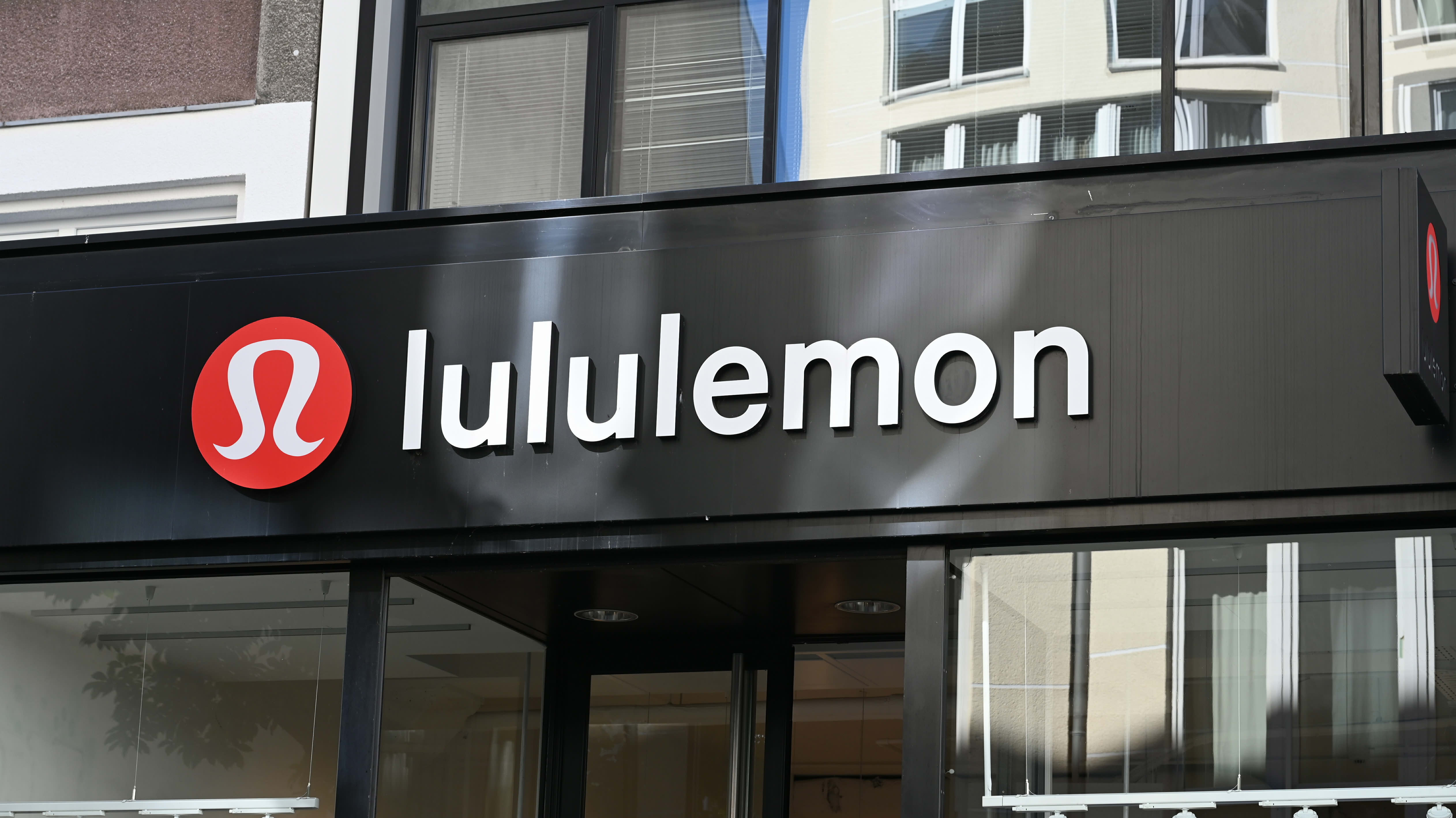 Lululemon stock falls on disappointing guidance