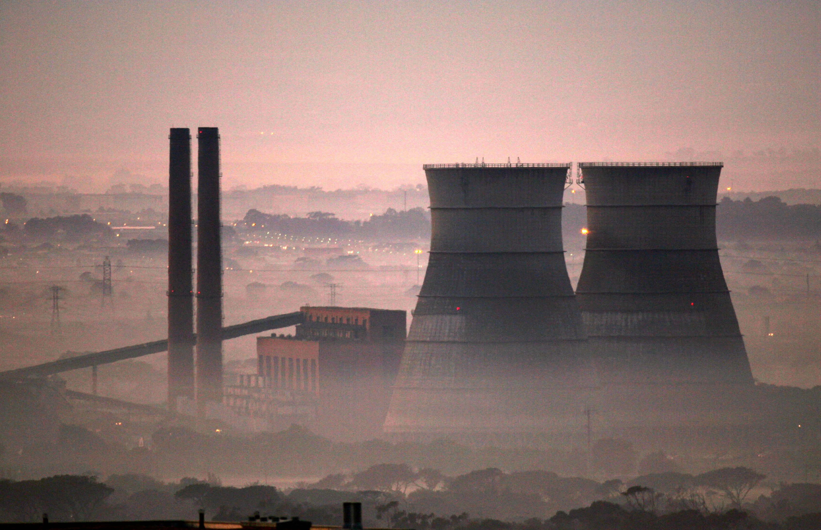 Trump To Sign Executive Order To Dismantle Clean Power Plan