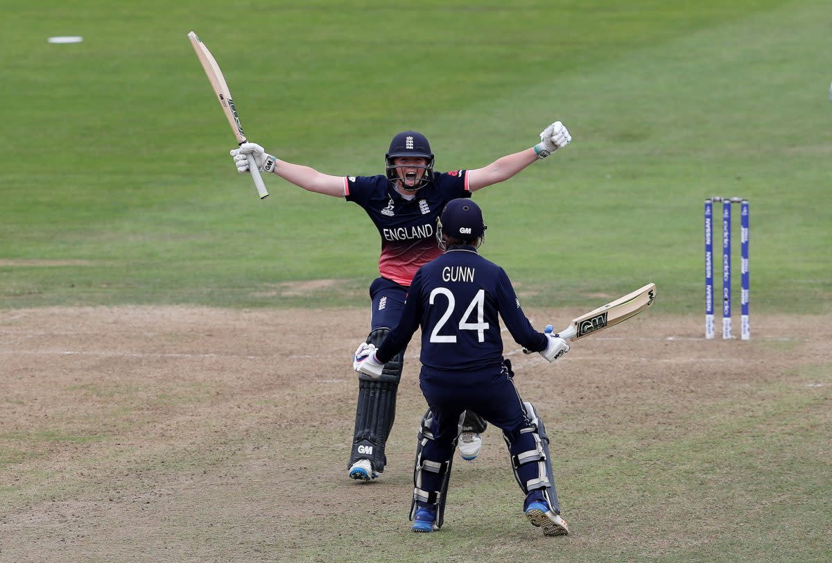 England reach Women&apos;s World Cup Final with last-over win over South Africa