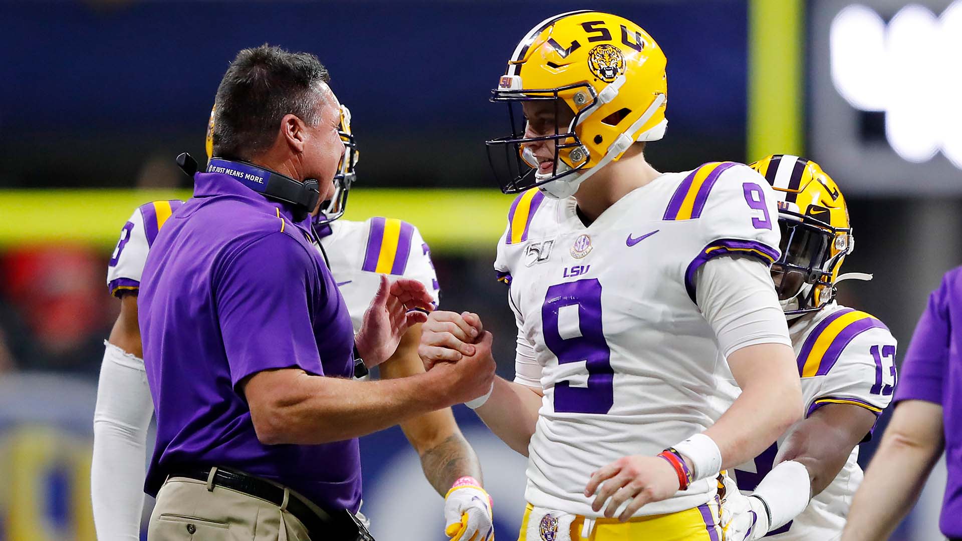 LSU's NFL Tigers: Joe Burrow, Jarvis Landry pass their teams to wins