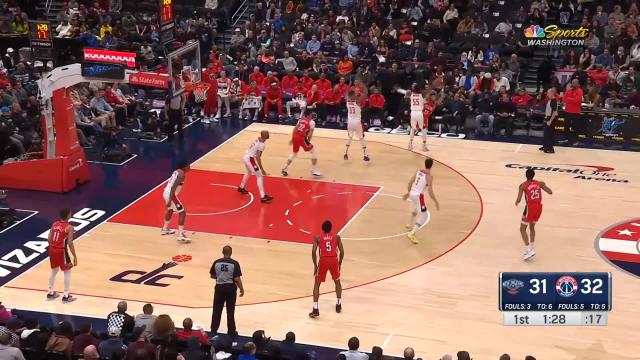 Deni Avdija with a 2-pointer vs the New Orleans Pelicans
