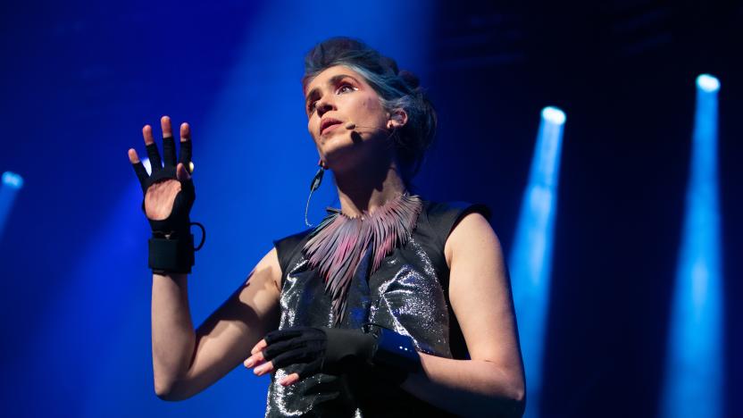 LONDON, ENGLAND - NOVEMBER 15: Imogen Heap performs at The Roundhouse on November 15, 2019 in London, England. (Photo by Burak Cingi/Redferns)