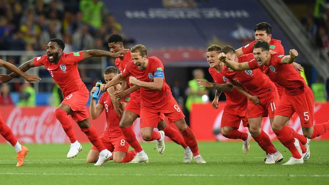 #WorldCup90 - England actually wins a penalty shootout!