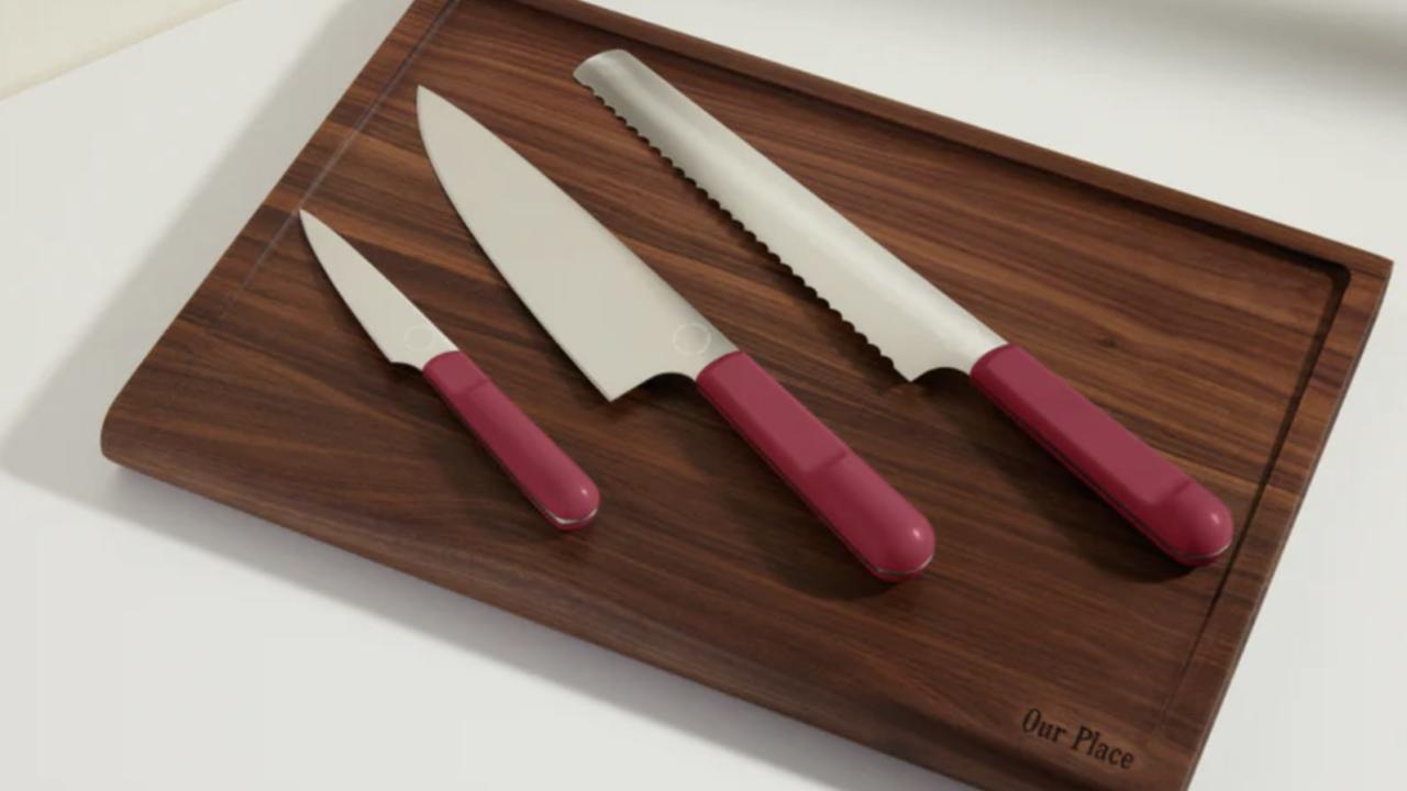 Selena + Chef' Teal Knife Set Is 44% Off: Buy It Here – Billboard